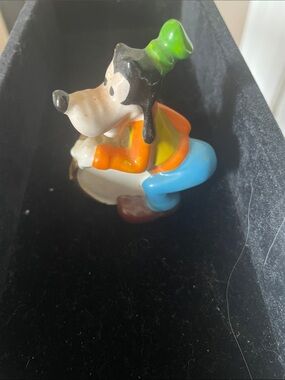 Vintage Walt Disney Goofy made in Japan